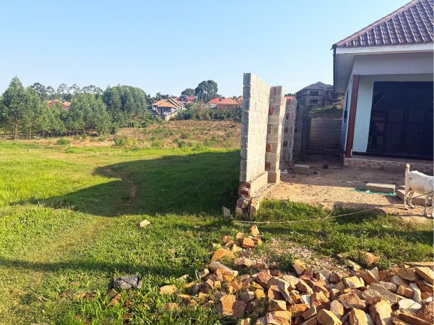 plot for sale in masooli